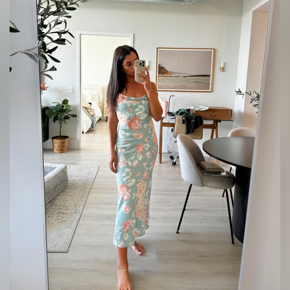 Abercrombie seafoam green floral midi dress